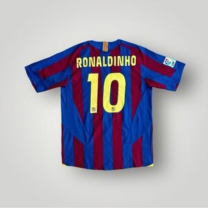 Vintage Y2K 2005-2006 Nike FC Barcelona Ronaldinho #10 Home Soccer Jersey